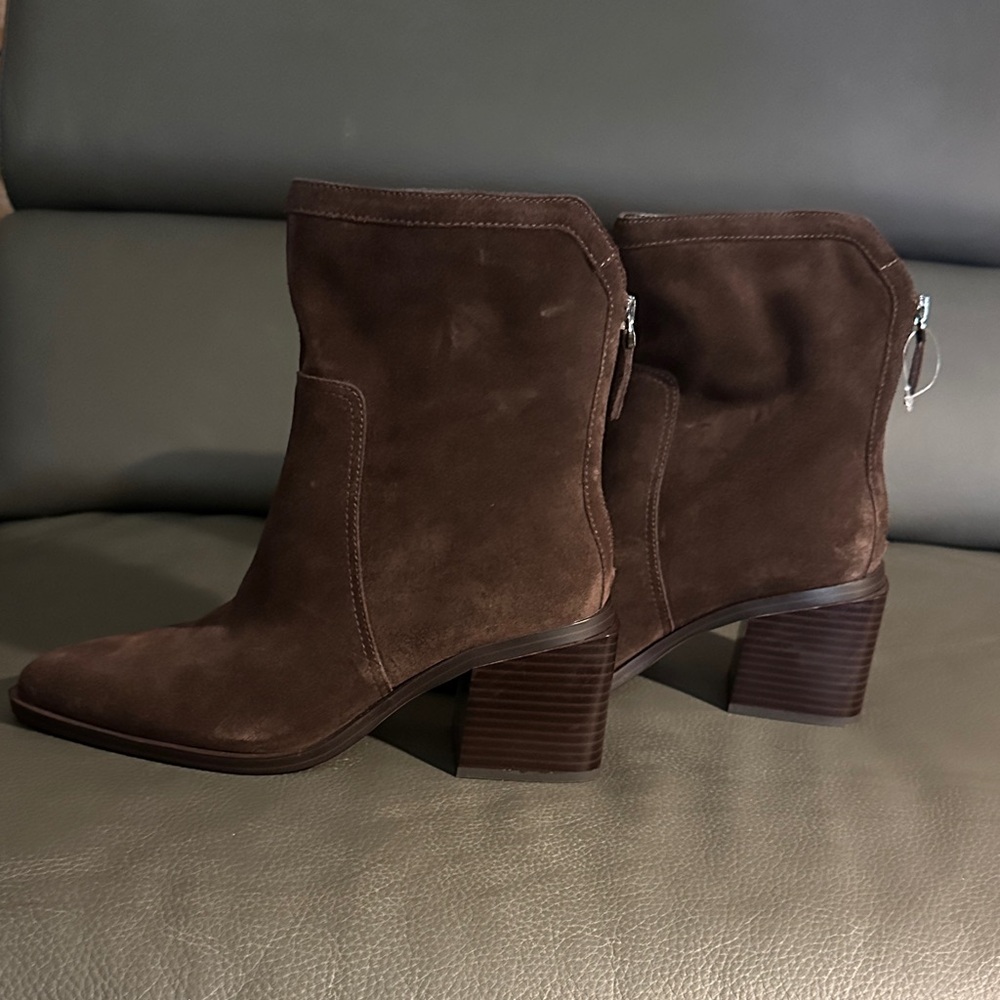Brand new Vince Camuto suede boots